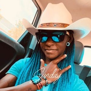 Meet your Posher, Aierelle